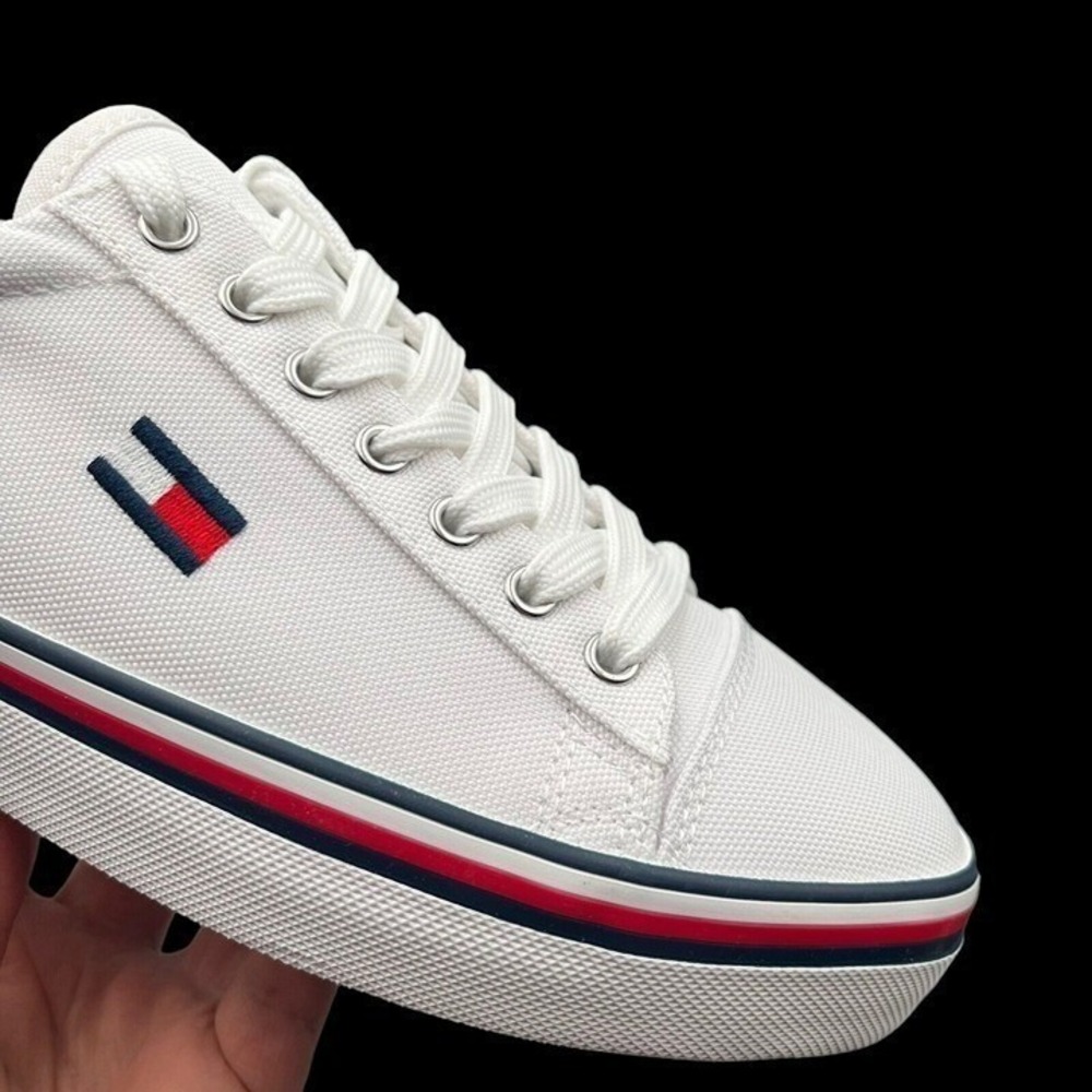 Tommy Hilfiger Women's Canvas Casual Sneakers Size 9 White Navy Red Lace Up - Picture 2 of 11
